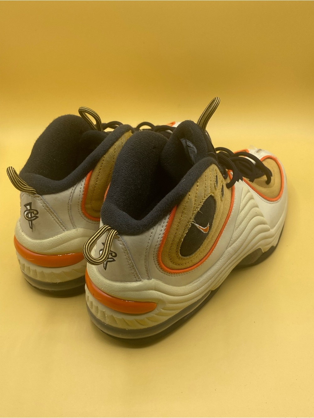 Reebok Question Mid Leather Sneakers - White Tan Orange Black - Picture 2 of 4